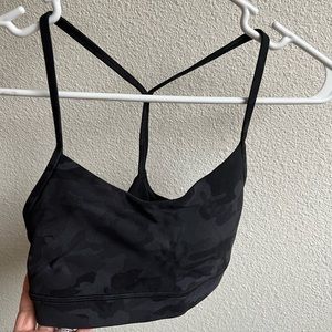 Lululemon flow y camo sports bra size 4